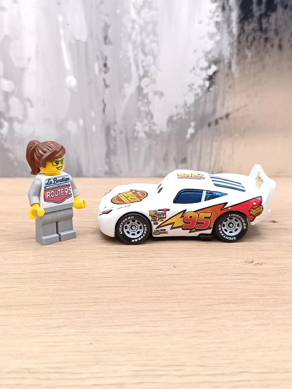 Voiture Cars Flash McQueen - Jouet neuf (CAS03) – photo 5